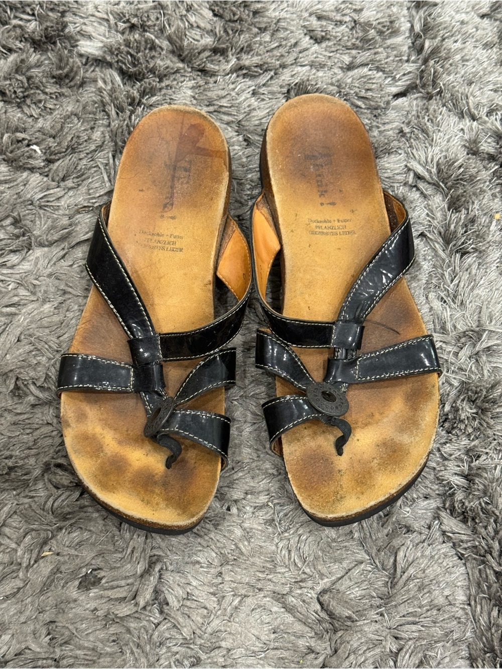 Think! Black Leather Julia Toe Post Thong Sandals